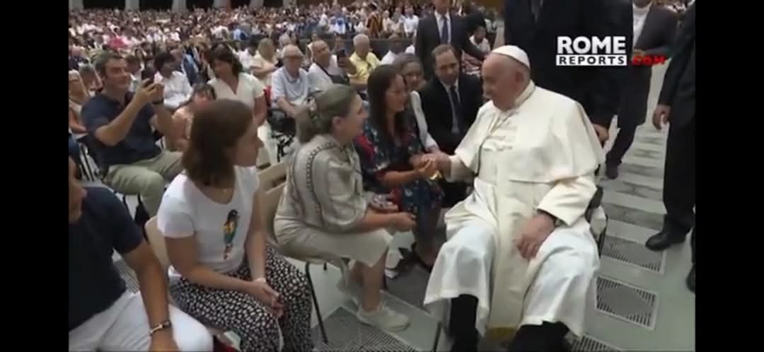 El Papa del deporte: el día que Jorge Mario Bergoglio compartió con Adriana Ruano