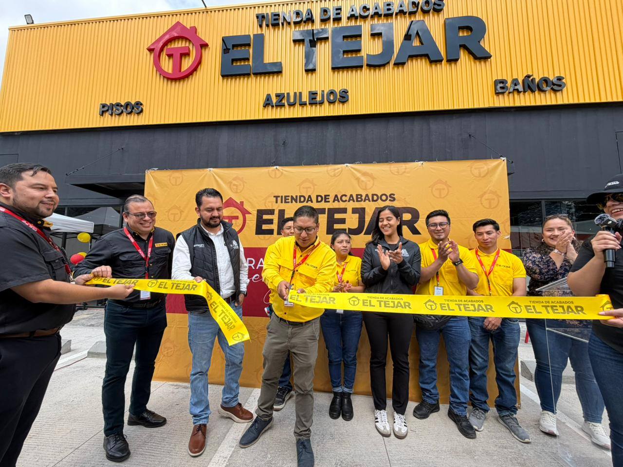 Tienda de Acabados El Tejar abre sus puertas en Totonicapán
